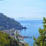 Charming Amalfi Coast Pensionat 4*